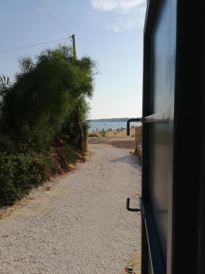 New Rooms On The Beach Pozzallo Extérieur photo