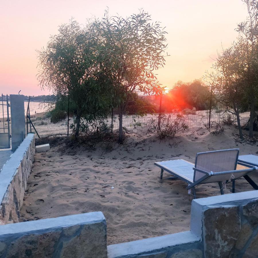 New Rooms On The Beach Pozzallo Extérieur photo